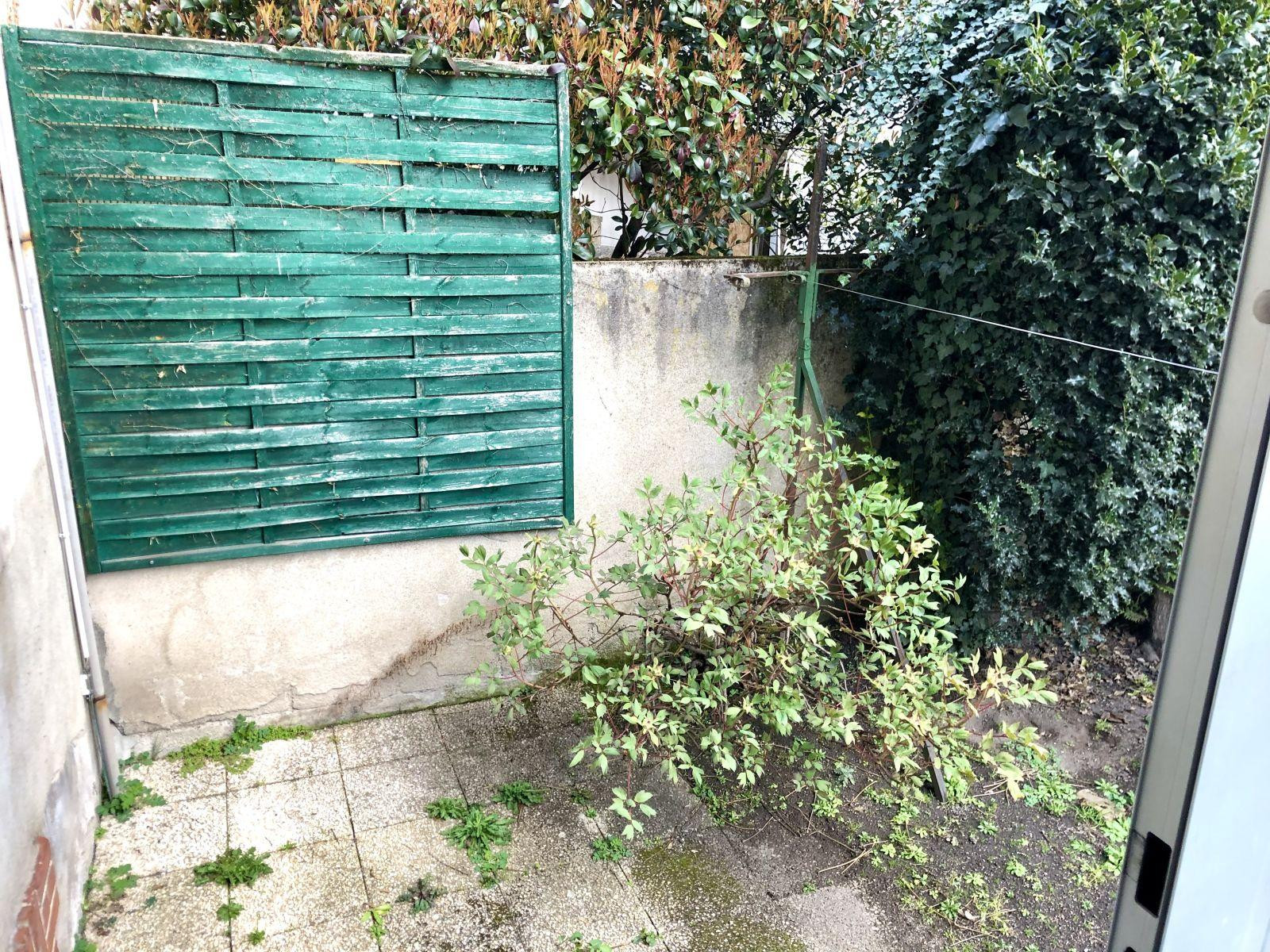 
                                                Location
                                                 T3 meublé 50 m2 RDC avenue de la Libération
