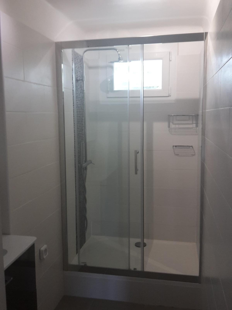 
                                                Location
                                                 T3 meublé 57 m² Cours Gambetta, Aix-en-Provence