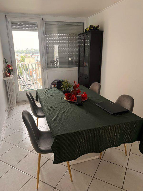 
                                                Location
                                                 T3 meublé 67m2   86, Cours Fauriel