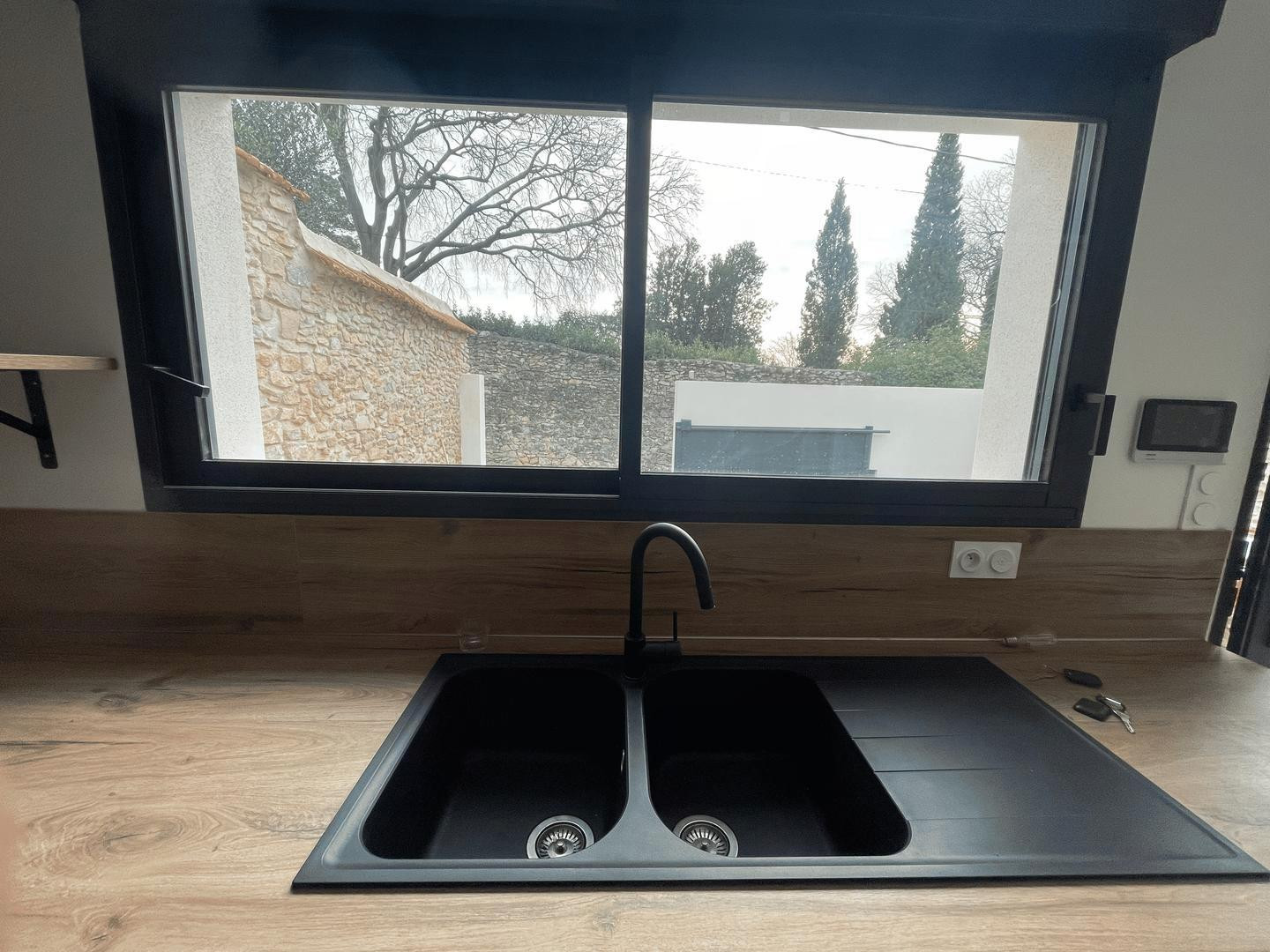 
                                                Location
                                                 T3 meublé 77m² Maison de ville Croix de Fer