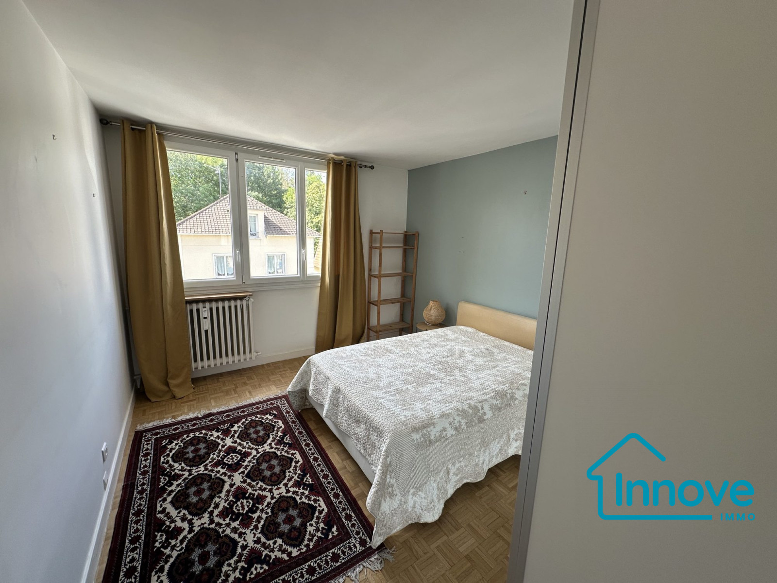 
                                                Location
                                                 T3 meublé - Balcon plein sud - Versailles Rive Droite
