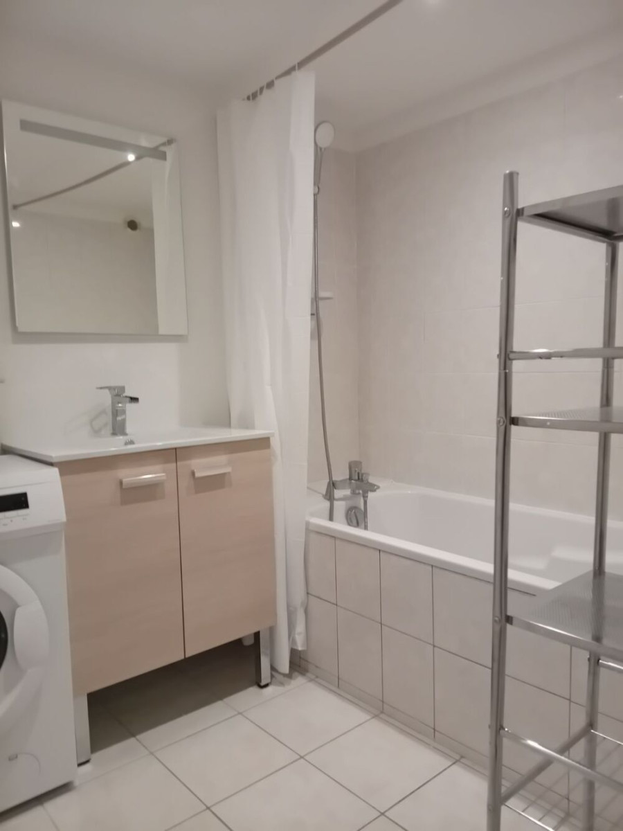 
                                                Location
                                                 T3 meublé de 69,93 m – Villefranche-sur-Saône