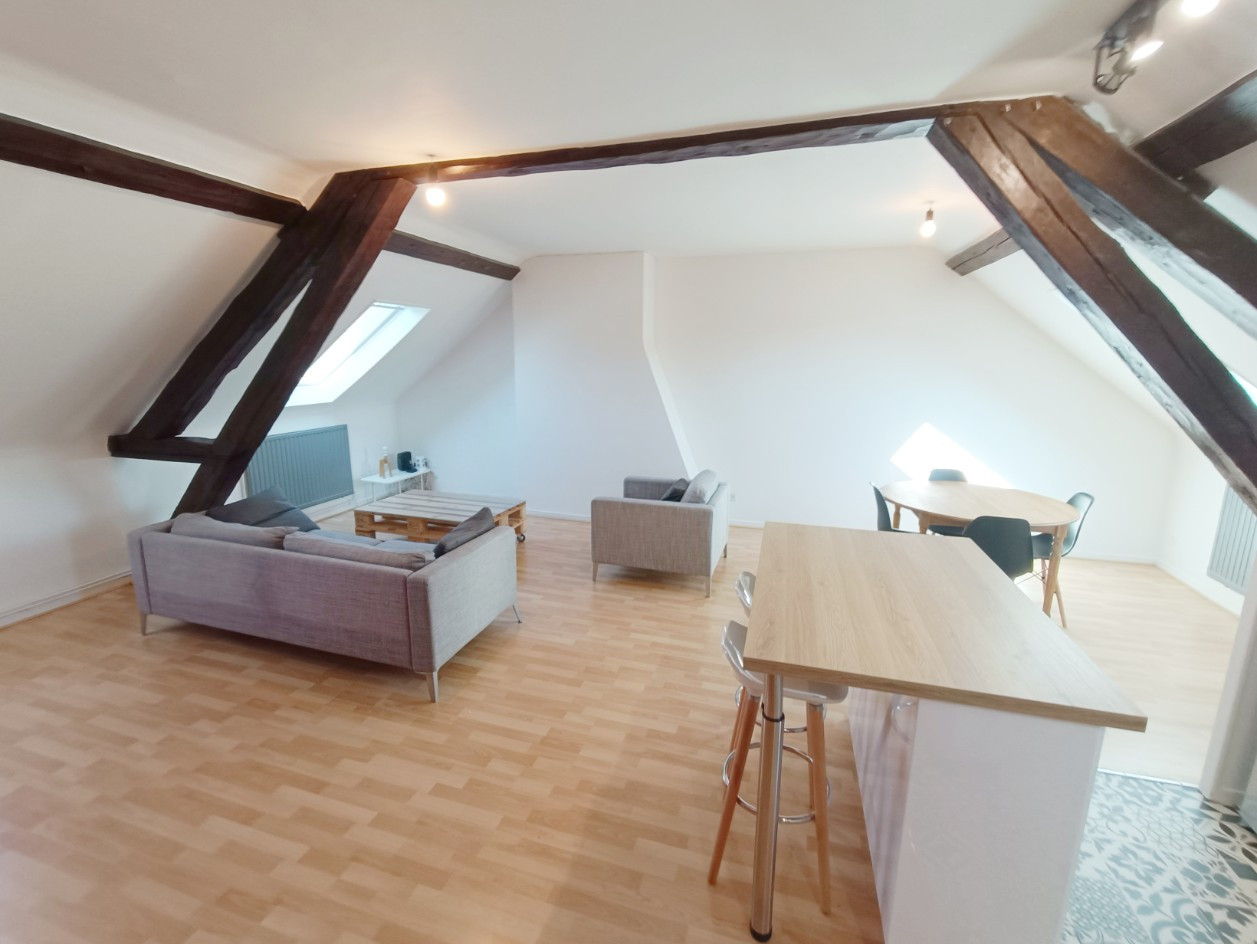 
                                                Location
                                                 T3 Meublé Hypercentre Amiens + Parking