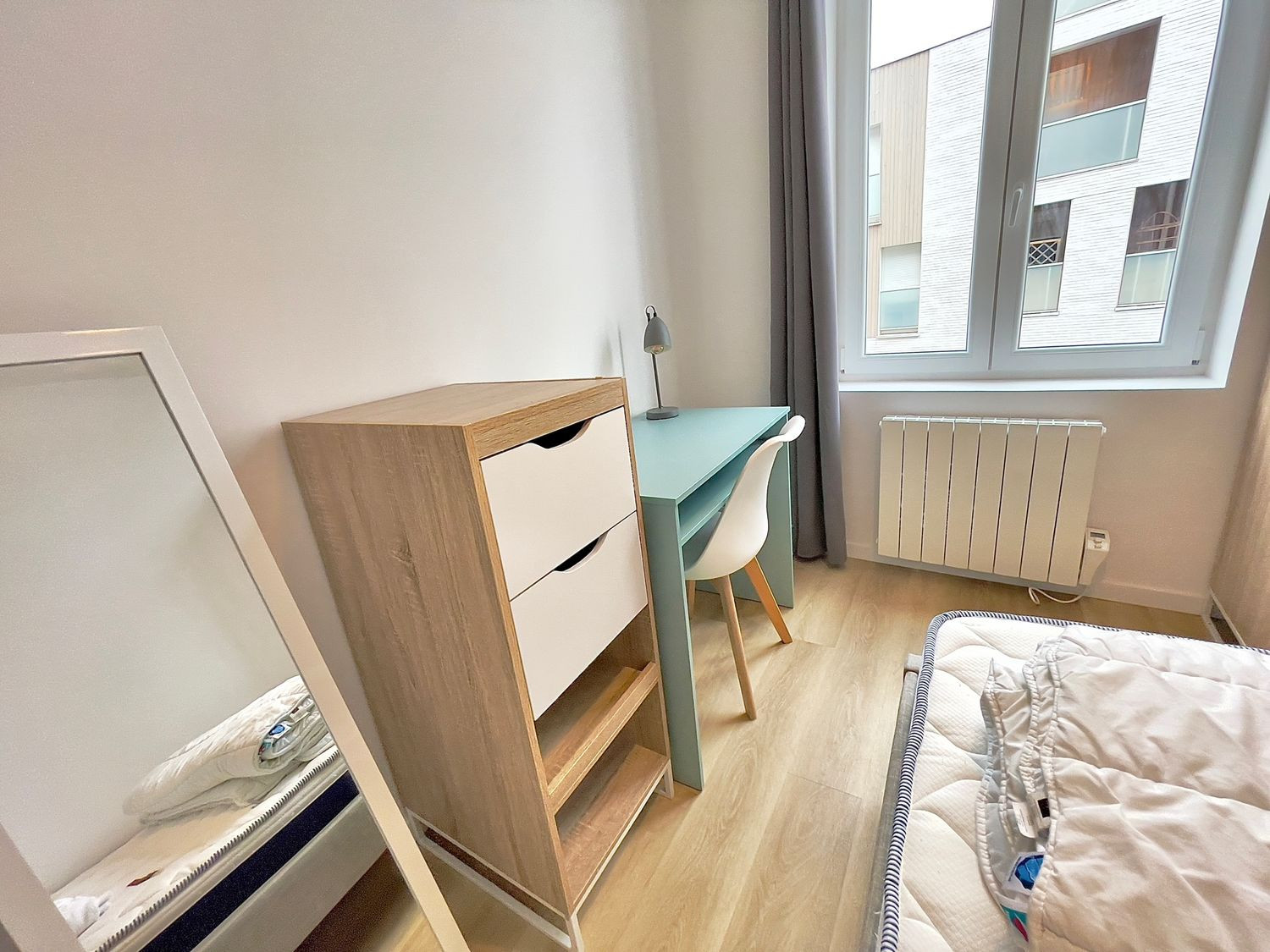 
                                                Location
                                                 T3 meublé - Lille Porte des Postes - 3593892