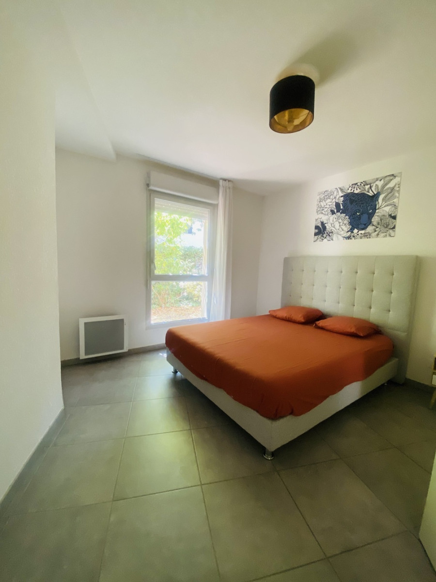 
                                                Location
                                                 Grand T3 de 65 m² – Idéal pour jeunes actifs,