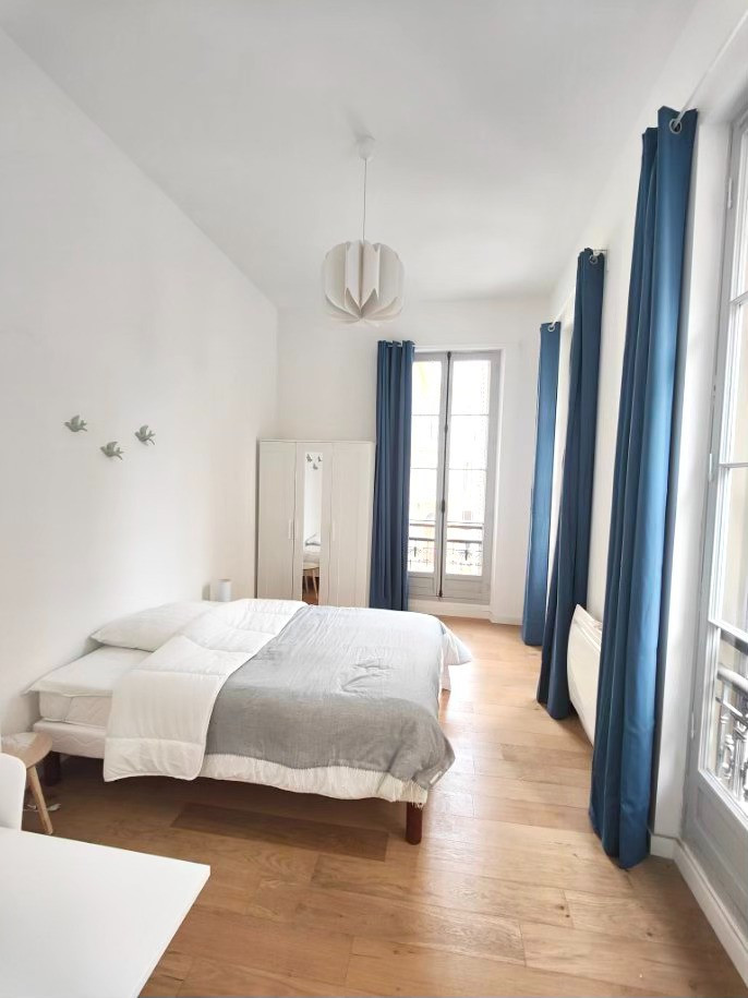 
                                                Location
                                                 T3 meublé quartier réformés