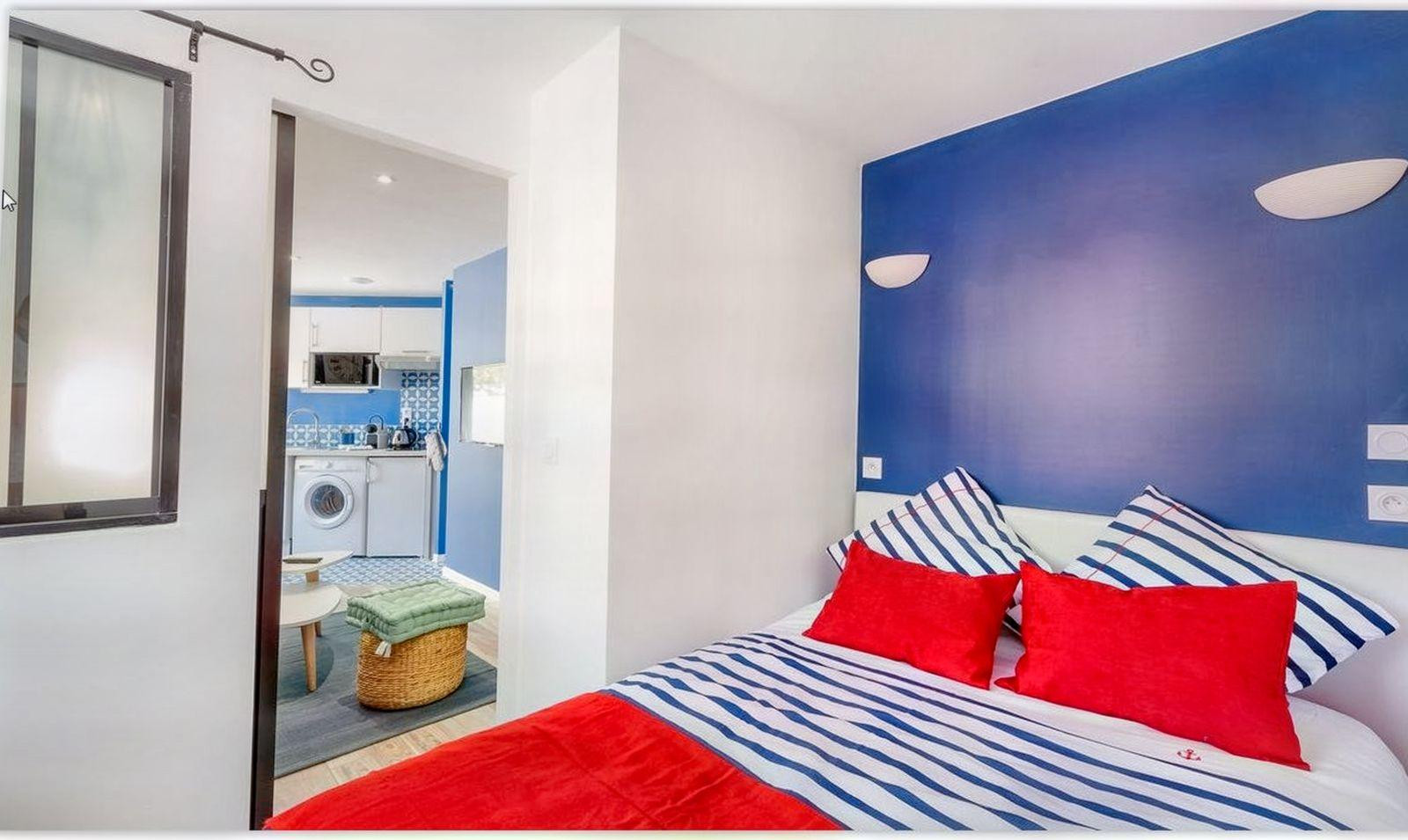 
                                                Location
                                                 T3 meublé refait à neuf, tout inclus