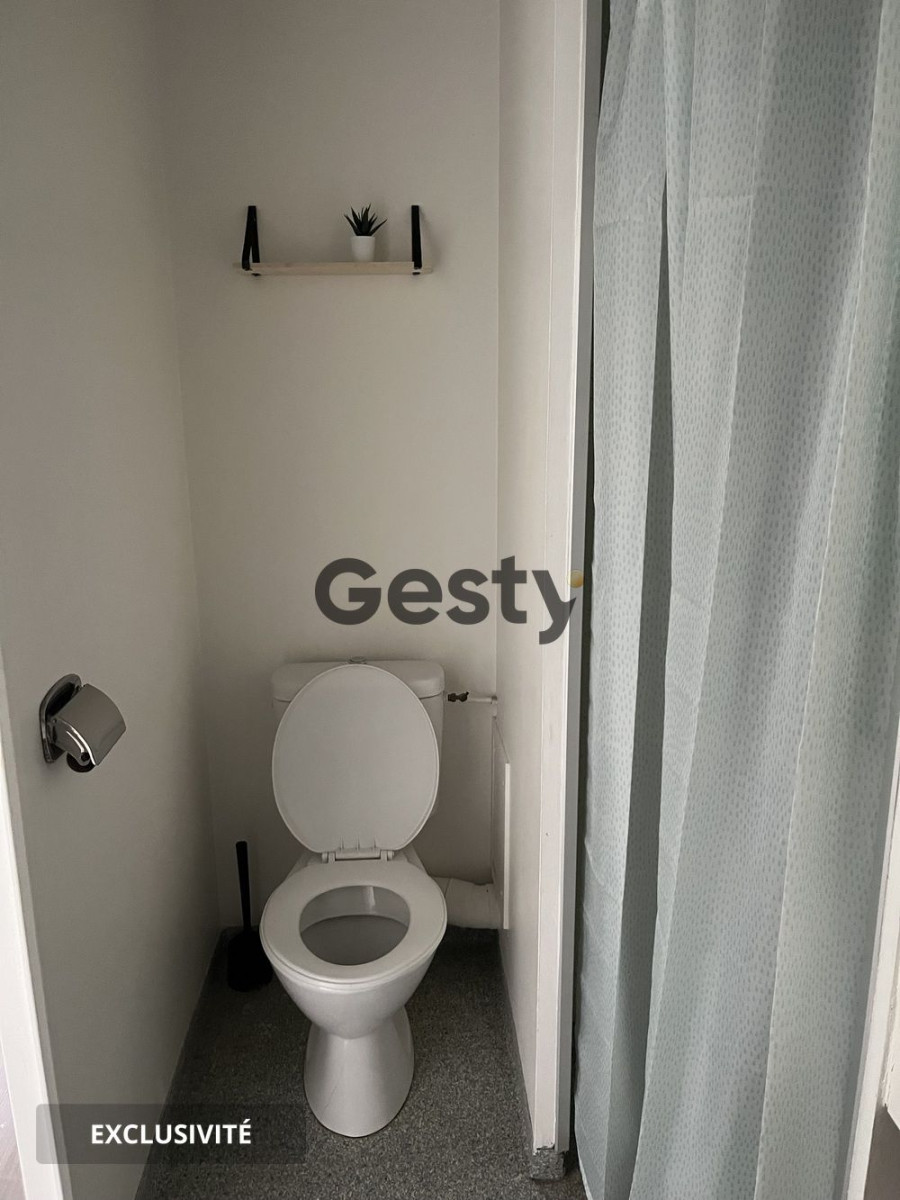 
                                                Location
                                                 T3 meublé Rennes proche Lices