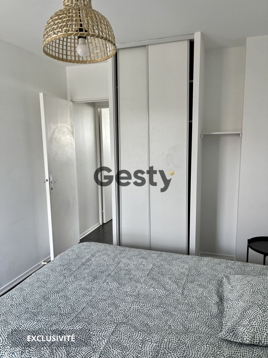 
                                                Location
                                                 T3 meublé Rennes proche Lices