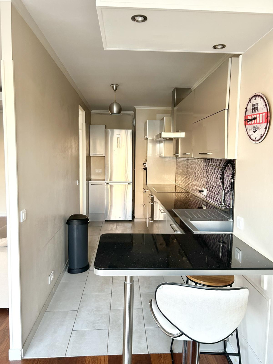 
                                                Location
                                                 T3 meublé secteur Prado