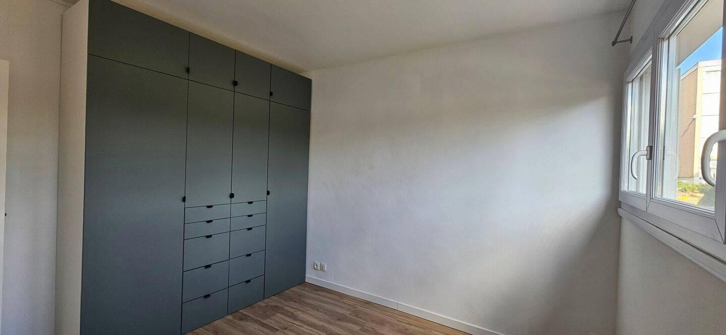 
                                                Location
                                                 T3 non meublé