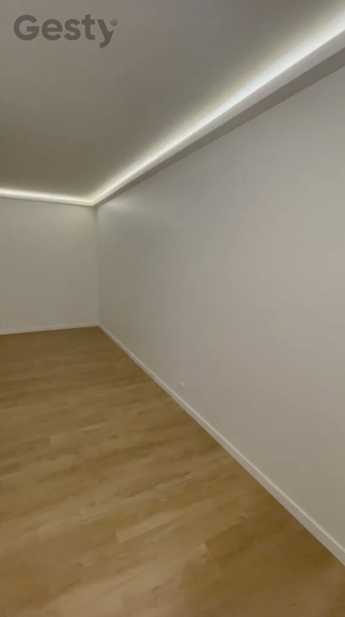 
                                                Location
                                                 T3 non meublé avec garage à 3 min du RER A