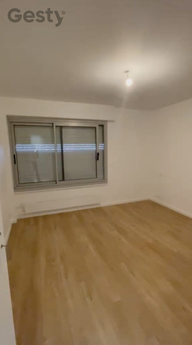
                                                Location
                                                 T3 non meublé avec garage à 3 min du RER A