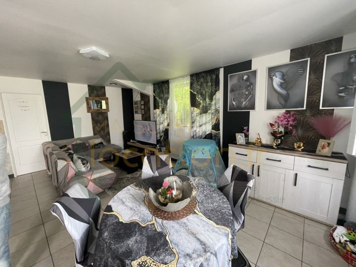 
                                                Location
                                                 T3 QUARTIER REMICOURT PROCHE CENTRE VILLE