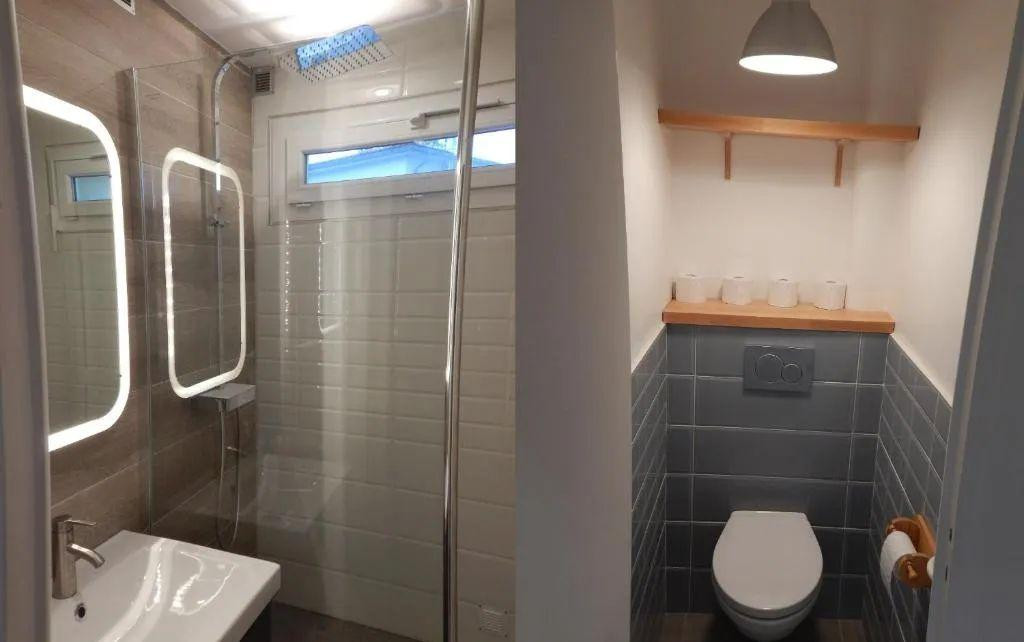 
                                                Location
                                                 T3 refait à neuf et meublé idéal coloc St-Etienne