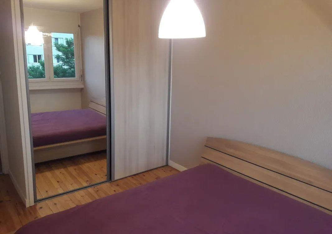 
                                                Location
                                                 T3 refait à neuf et meublé idéal coloc St-Etienne