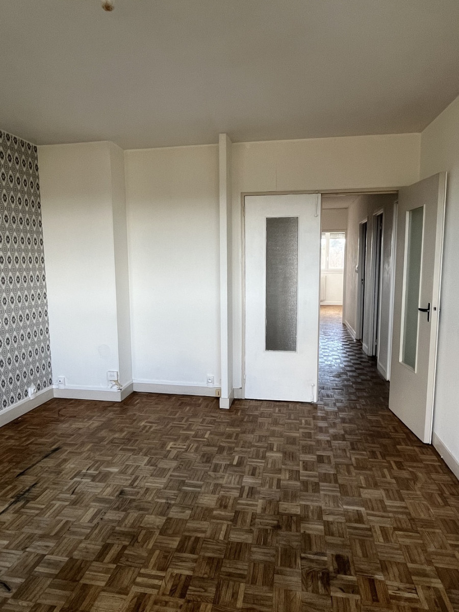 
                                                Vente
                                                 T3 RENNES BREQUIGNY / EXCLUSIVITÉ
