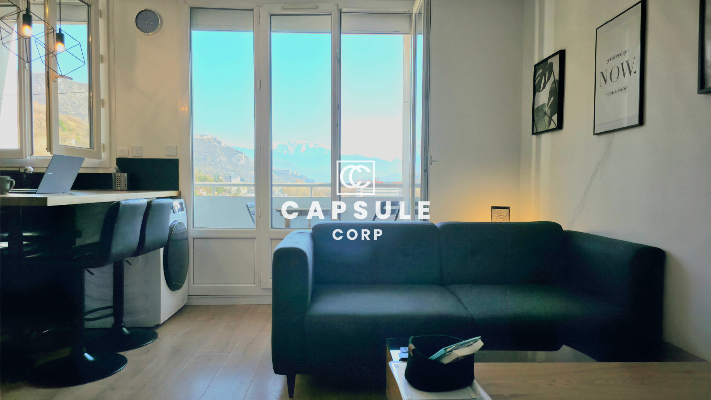 
                                                Vente
                                                 T3 rénové, 6e étage, vue montagnes