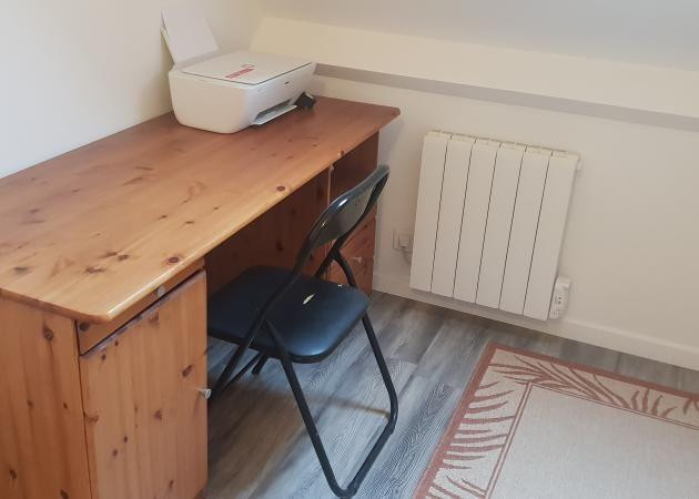 
                                                Location
                                                 T3 situé au dernier étage d'une maison à louer