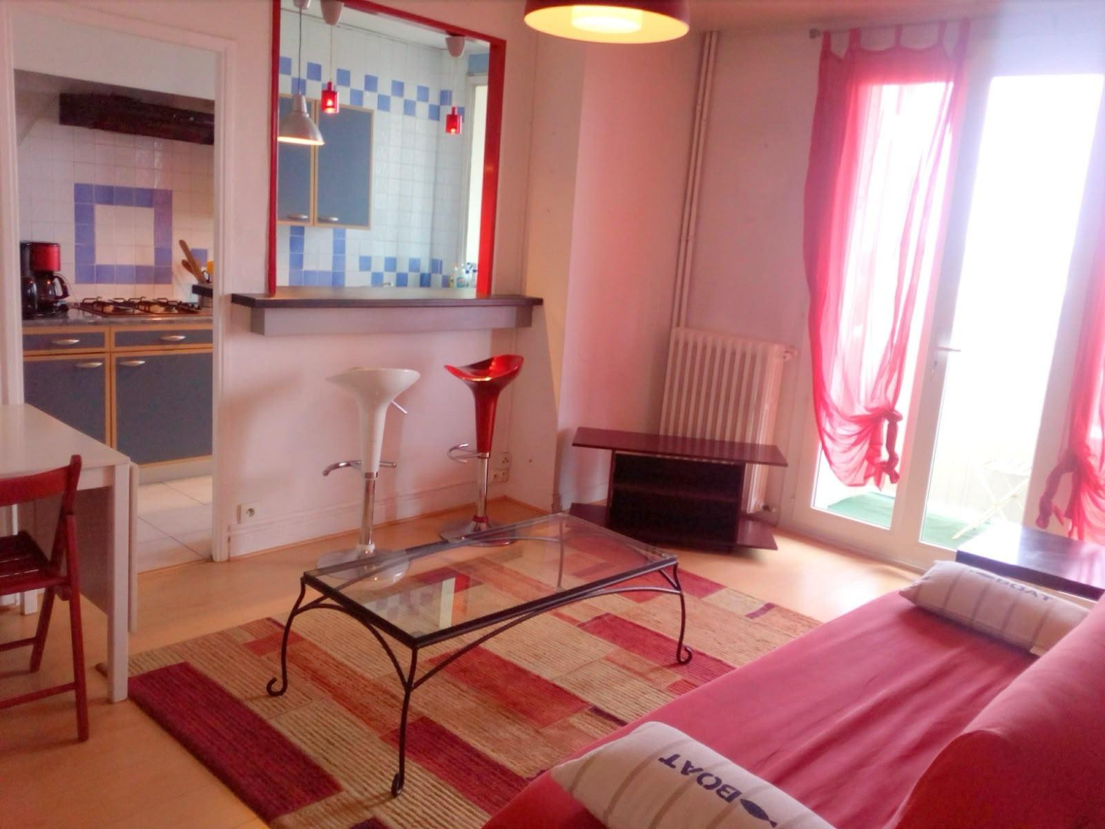 
                                                Location
                                                 T3 St Michel meuble idéal colocation étudiants