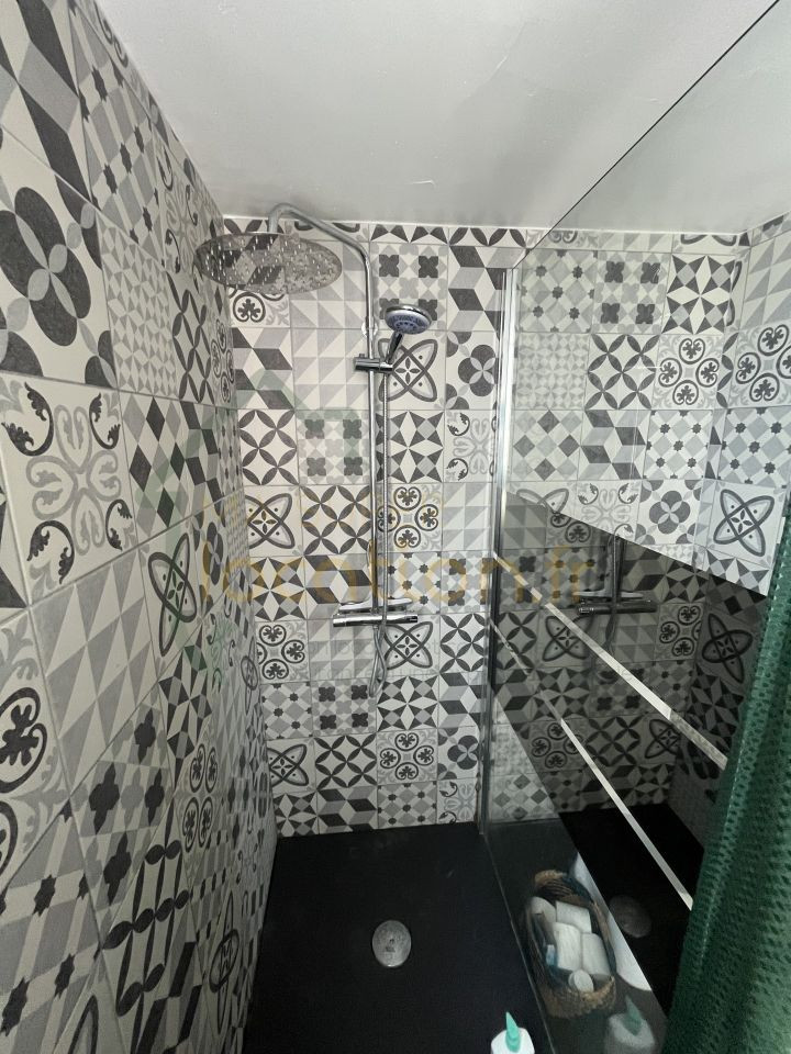 
                                                Location
                                                 T3 STYLE HAUSSMANNIEN AVEC GOUT EN HYPER-CENTRE DE SAINT-QUENTIN
