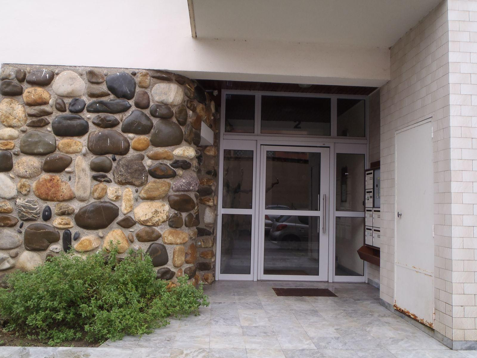 
                                                Location
                                                 T3/T4 - 74m² Quartier résidentiel Guilhemery