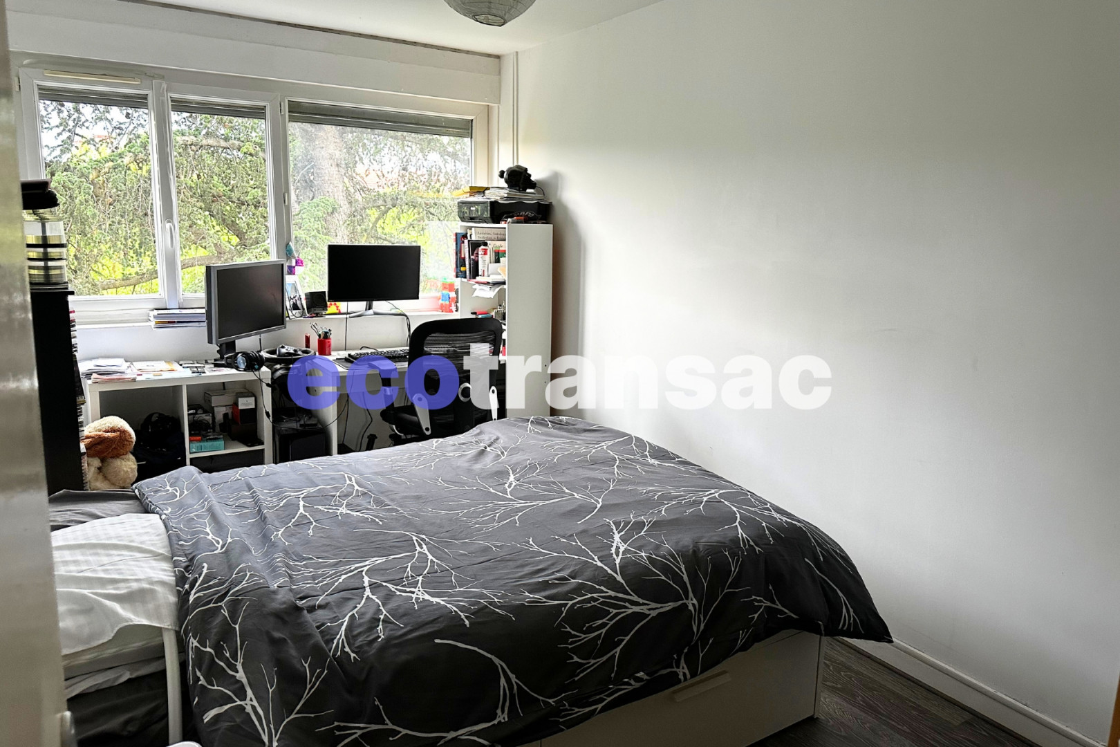 
                                                Vente
                                                 T3 traversant idéal pour investisseur