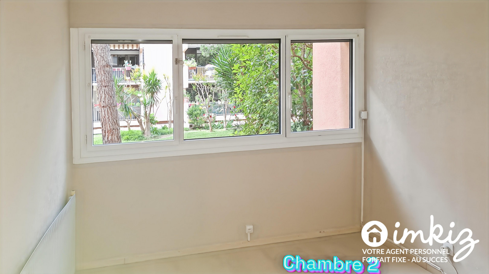 
                                                Vente
                                                 T3 très calme lumineux garage  et parking