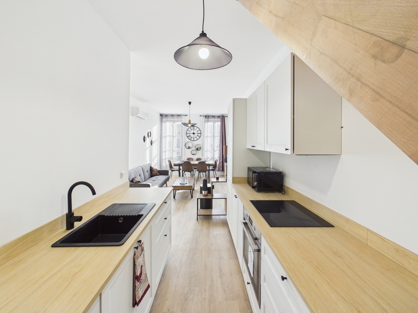 
                                                Location
                                                 T4 avenue des Chartreux