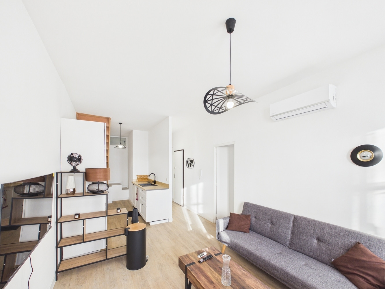 
                                                Location
                                                 T4 avenue des Chartreux