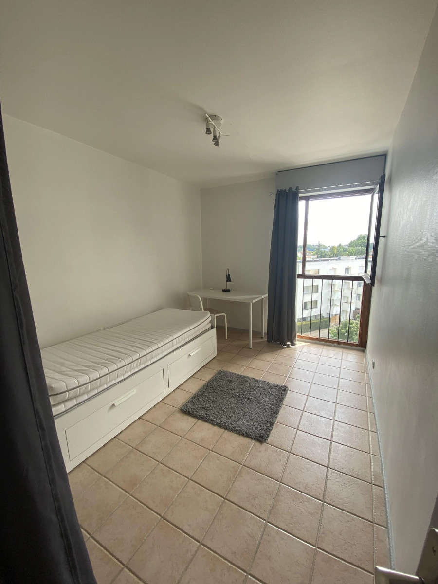 
                                                Colocation
                                                 T4 colocation meublé Pessac