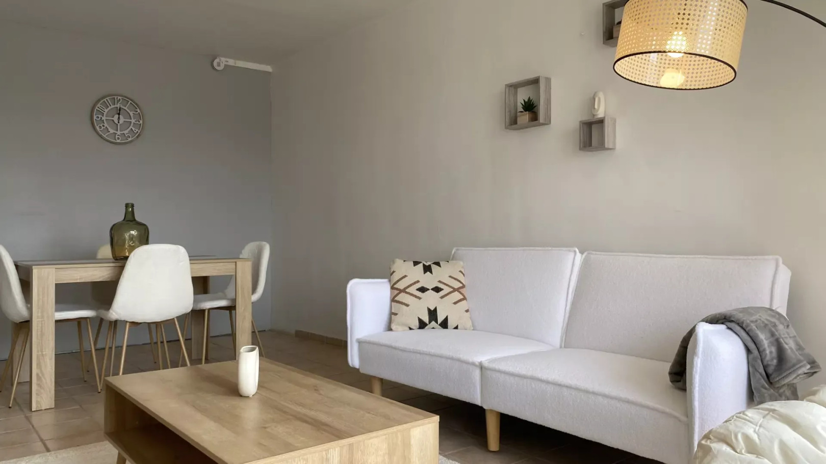 
                                                Colocation
                                                 T4 colocation proche universités