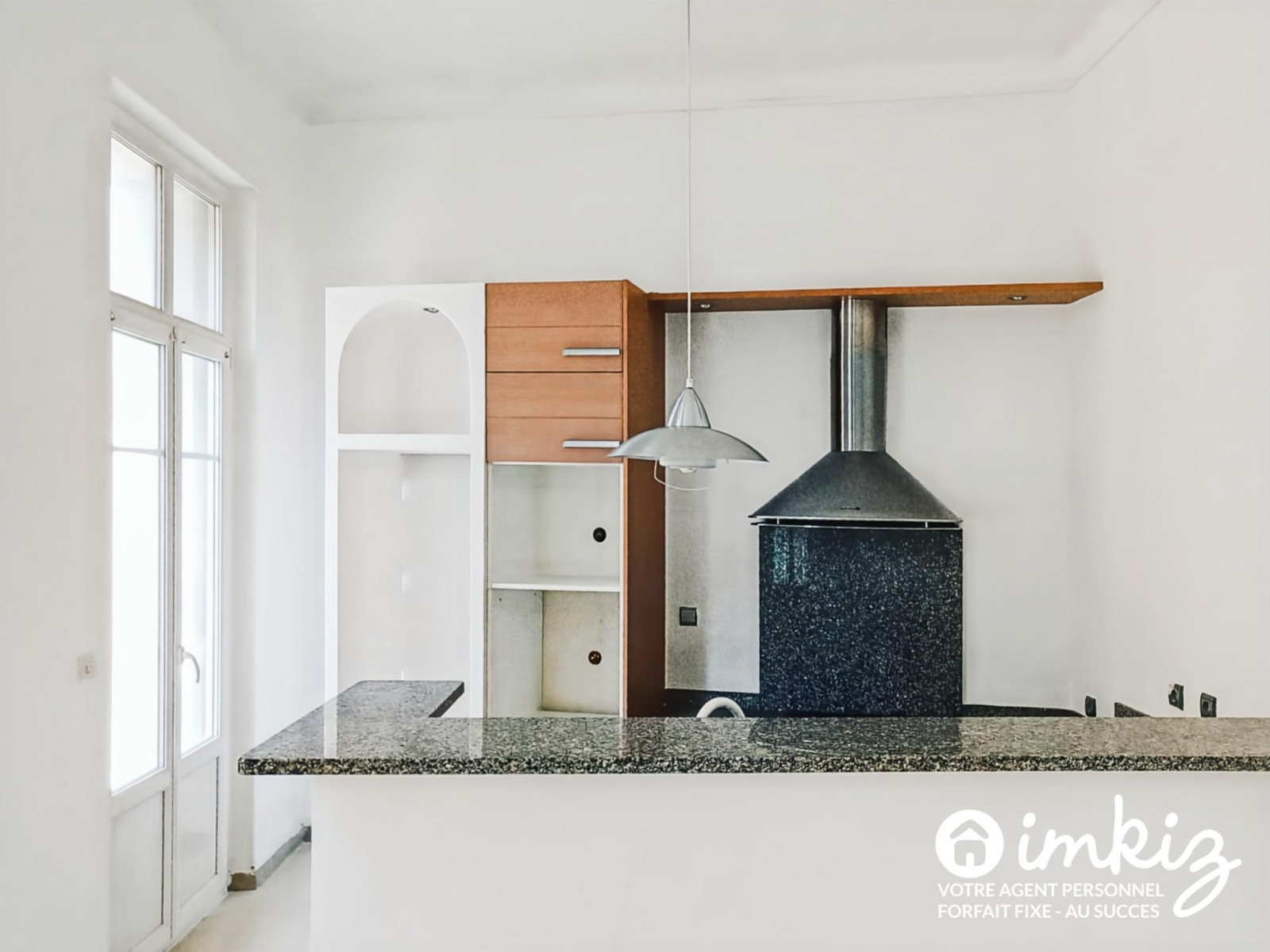
                                                Vente
                                                 T4 de 80 m² entièrement rénové