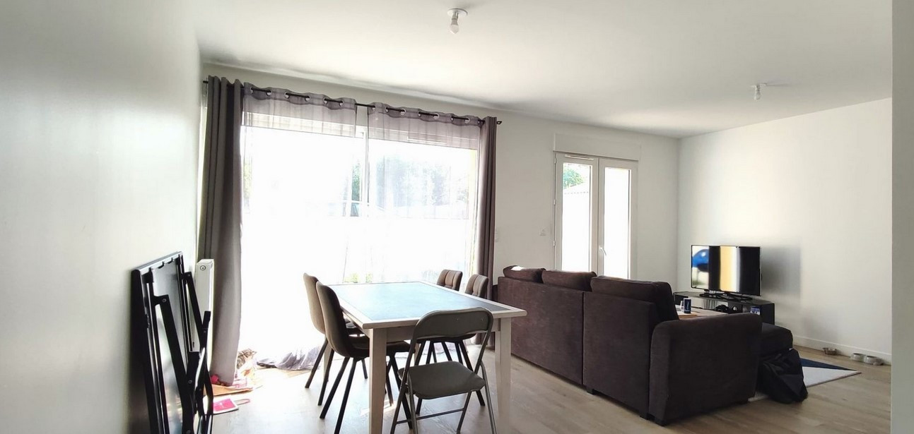 
                                                Vente
                                                 T4 DUPLEX RECENT SAINT XANDRE