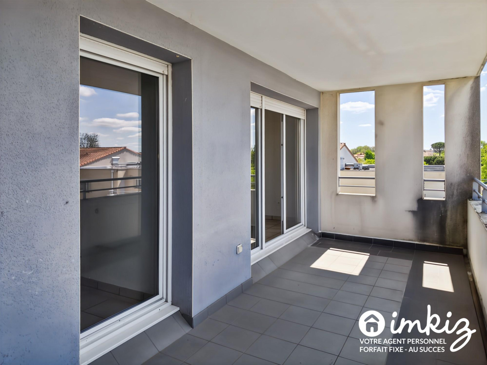 
                                                Vente
                                                 T4 EN DERNIER ÉTAGE AVEC TERRASSE, VUE DÉGAGÉE