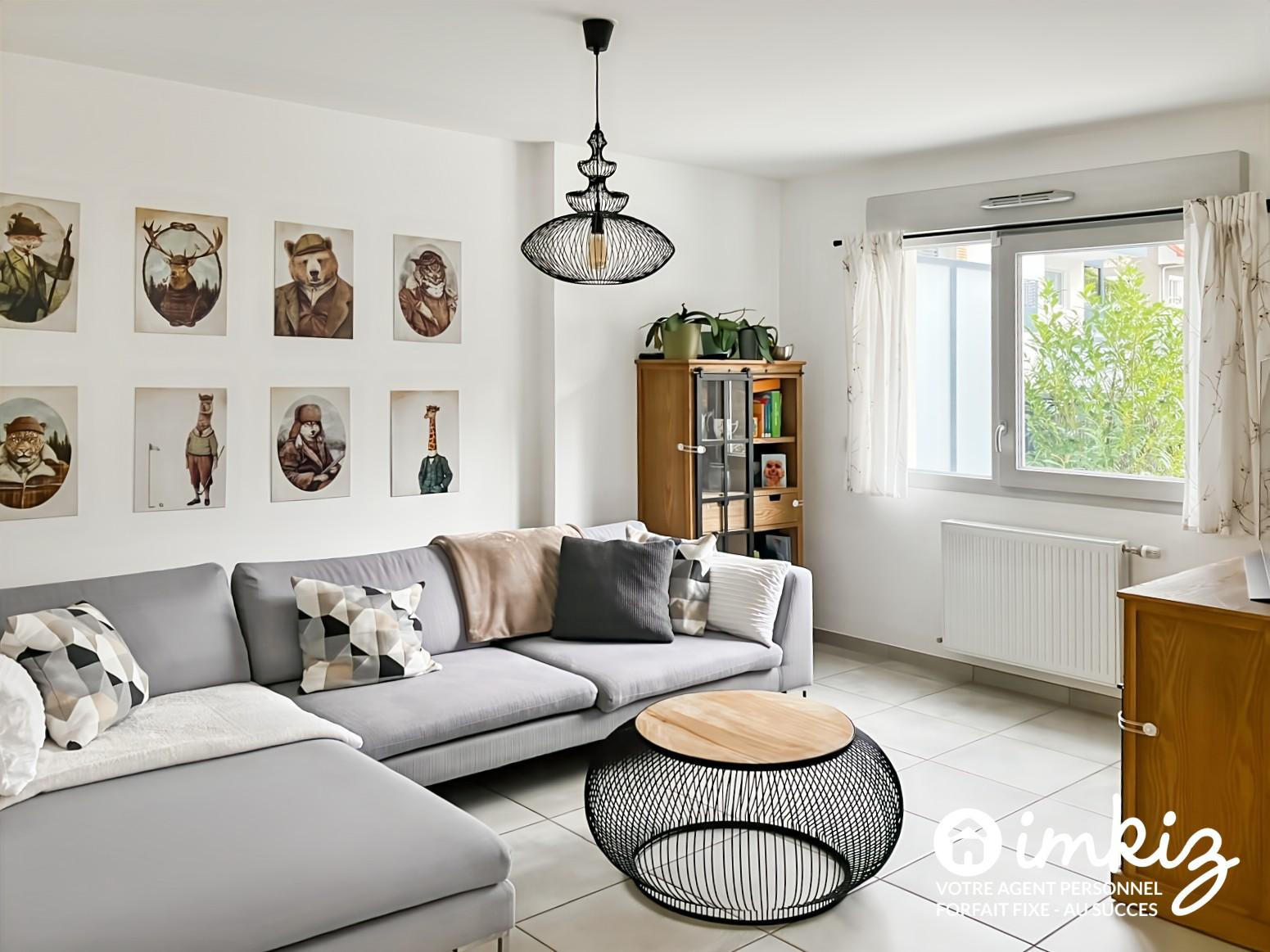 
                                                Vente
                                                 T4 en rez-de-jardin avec jardin et terrasse