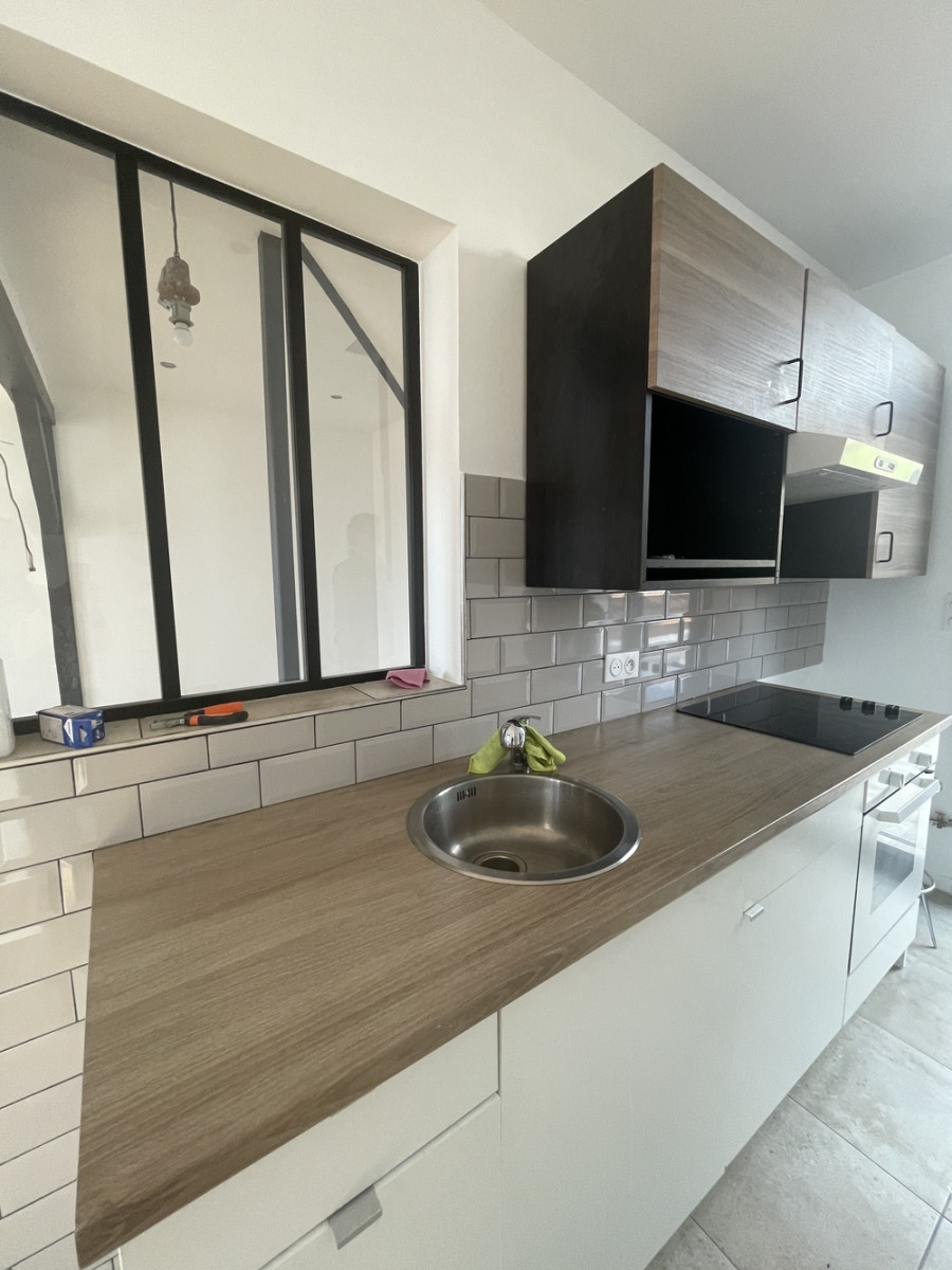 
                                                Location
                                                 T4 en triplex - terrasse privative –Montreuil
