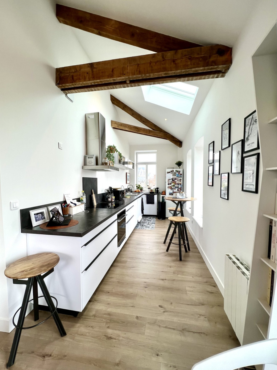
                                                Location
                                                 T4 - Immeuble avec ascenseur - Proche gare