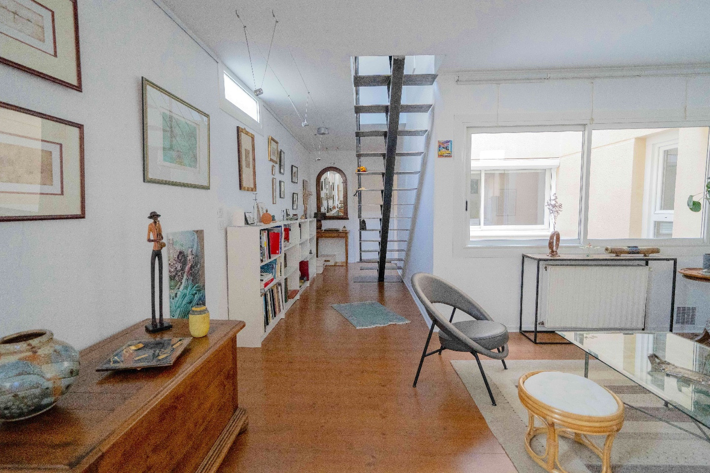 
                                                Vente
                                                 T4 - JARDIN D'HIVER -CHARTRONS