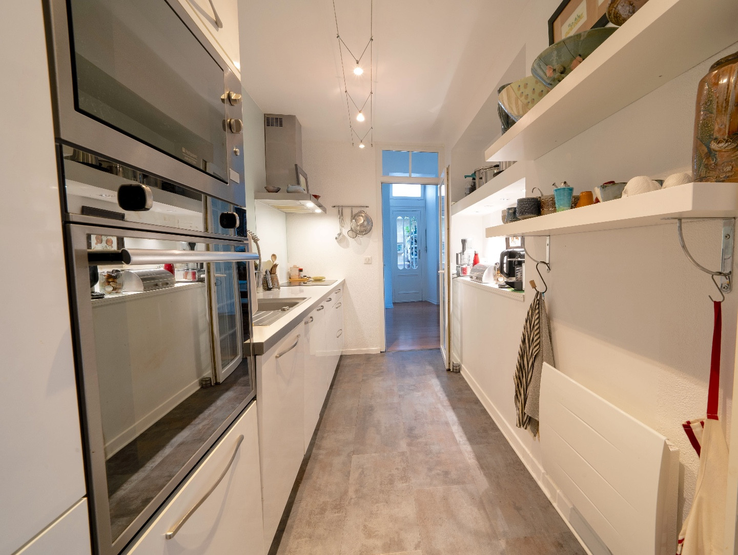 
                                                Vente
                                                 T4 - JARDIN D'HIVER -CHARTRONS