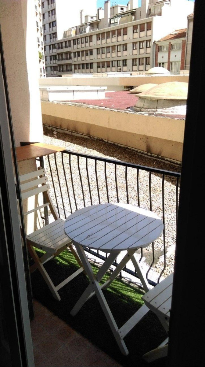 
                                                Location
                                                 T4 meublé 62m2 secteur Castellane