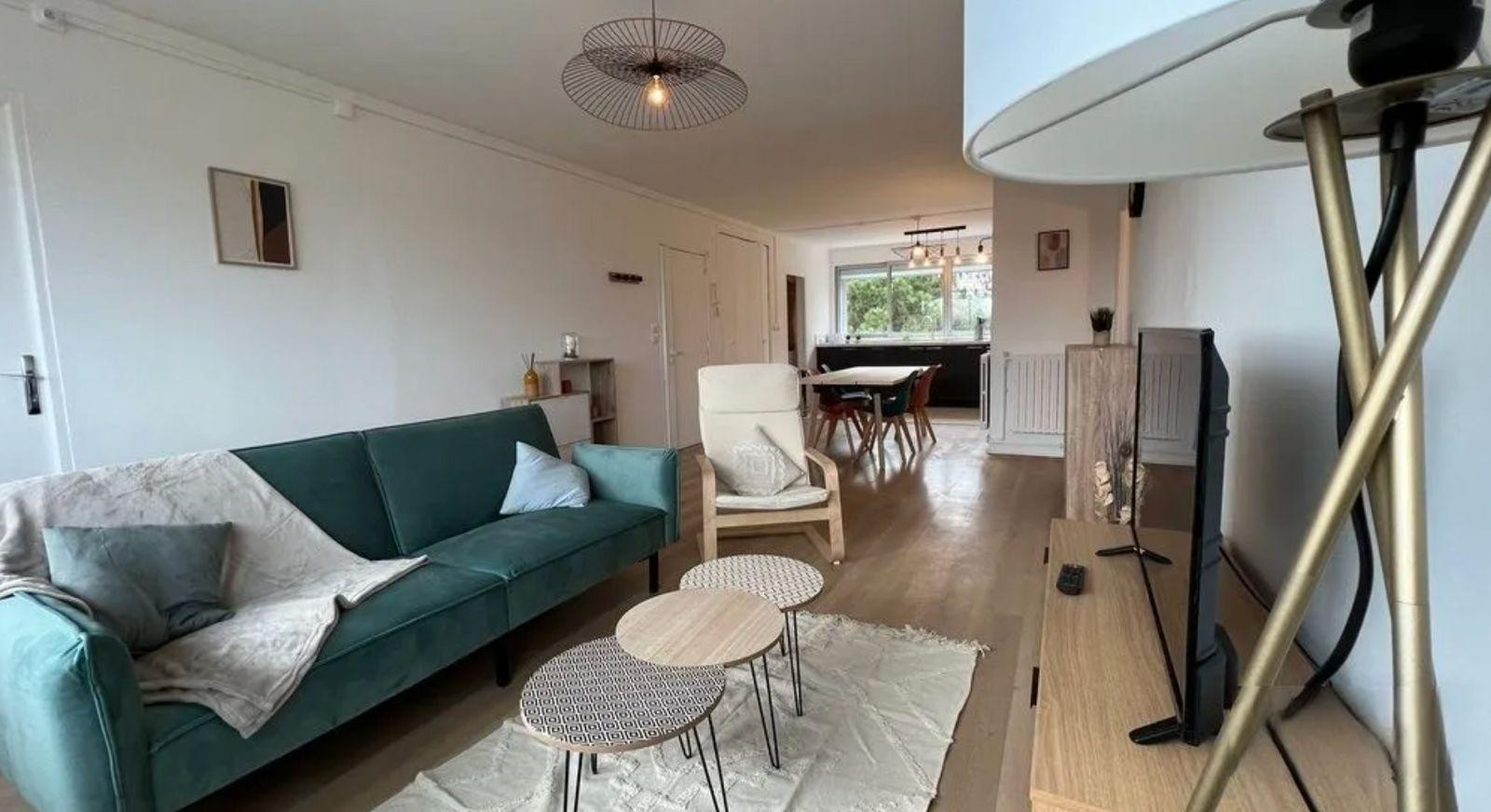 
                                                Location
                                                 T4 meublé 80m² Purpan/Ancely