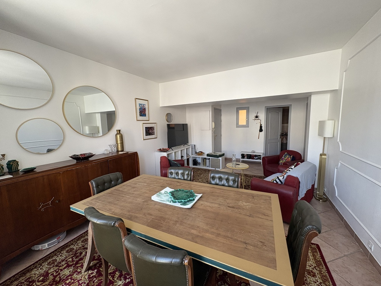 
                                                Location
                                                 T4 meublé de 78 m²