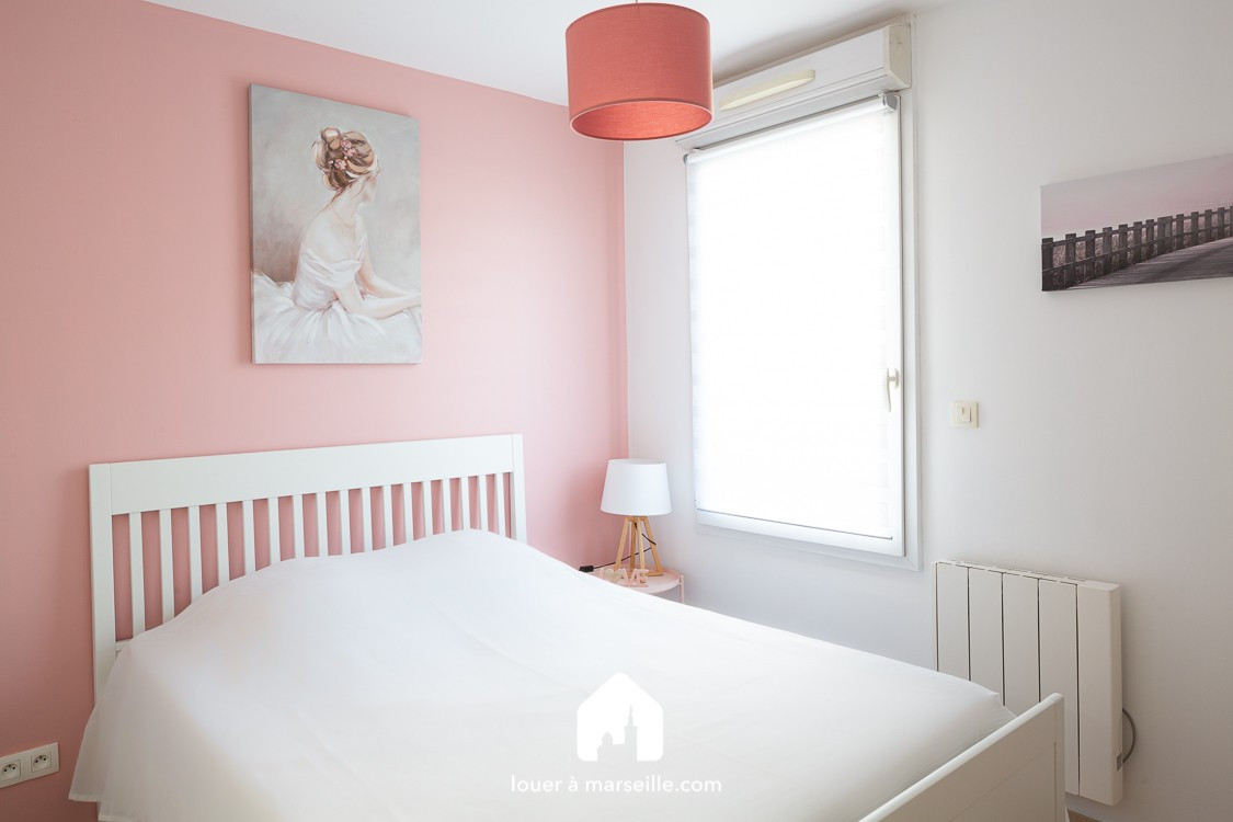 
                                                Location
                                                 T4 meuble de 88m2 avec jardin