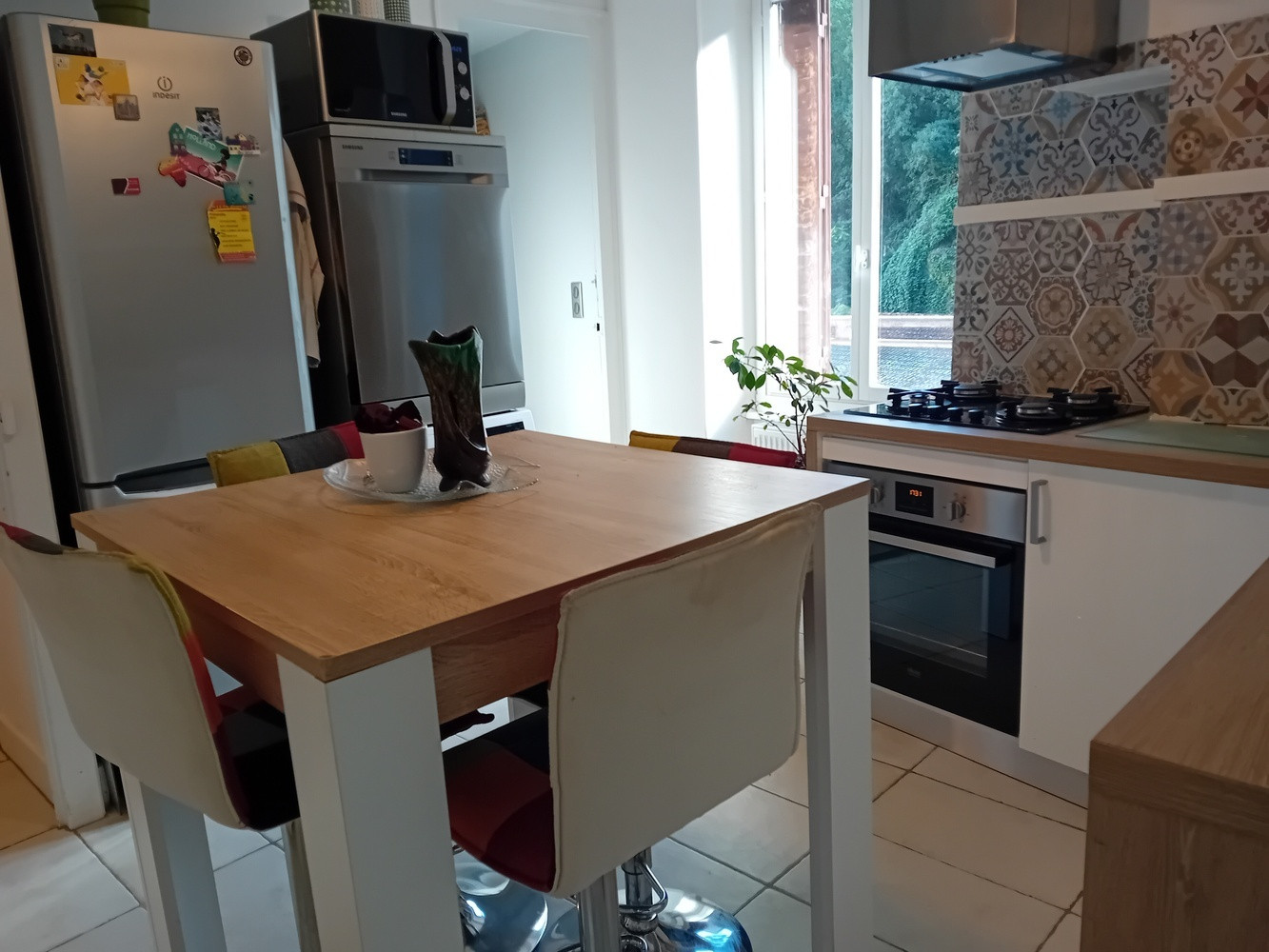 
                                                Location
                                                 T4 meublé rénové – 73 m² - Vienne centre