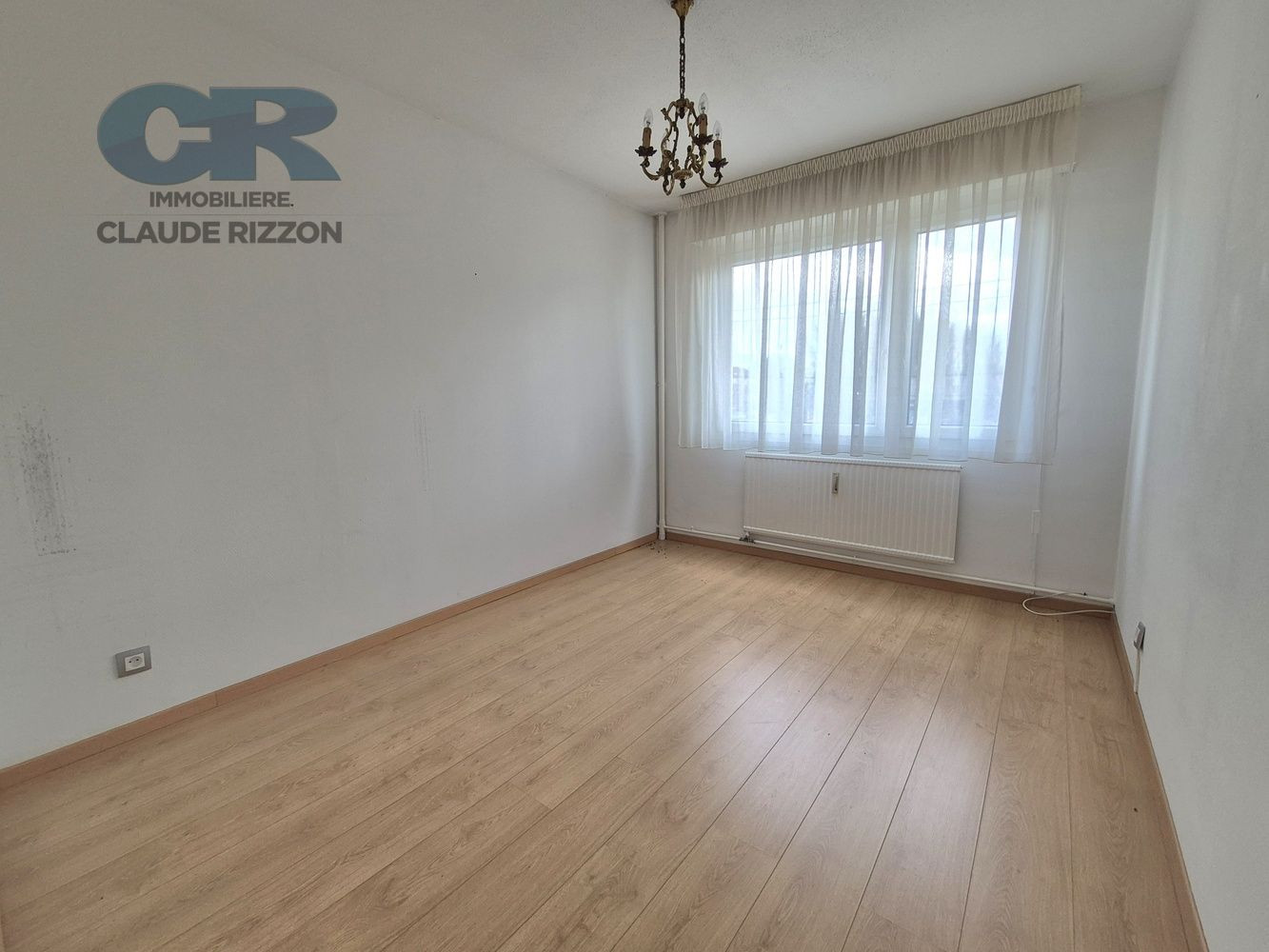 
                                                Vente
                                                 T4 SCY CHAZELLES