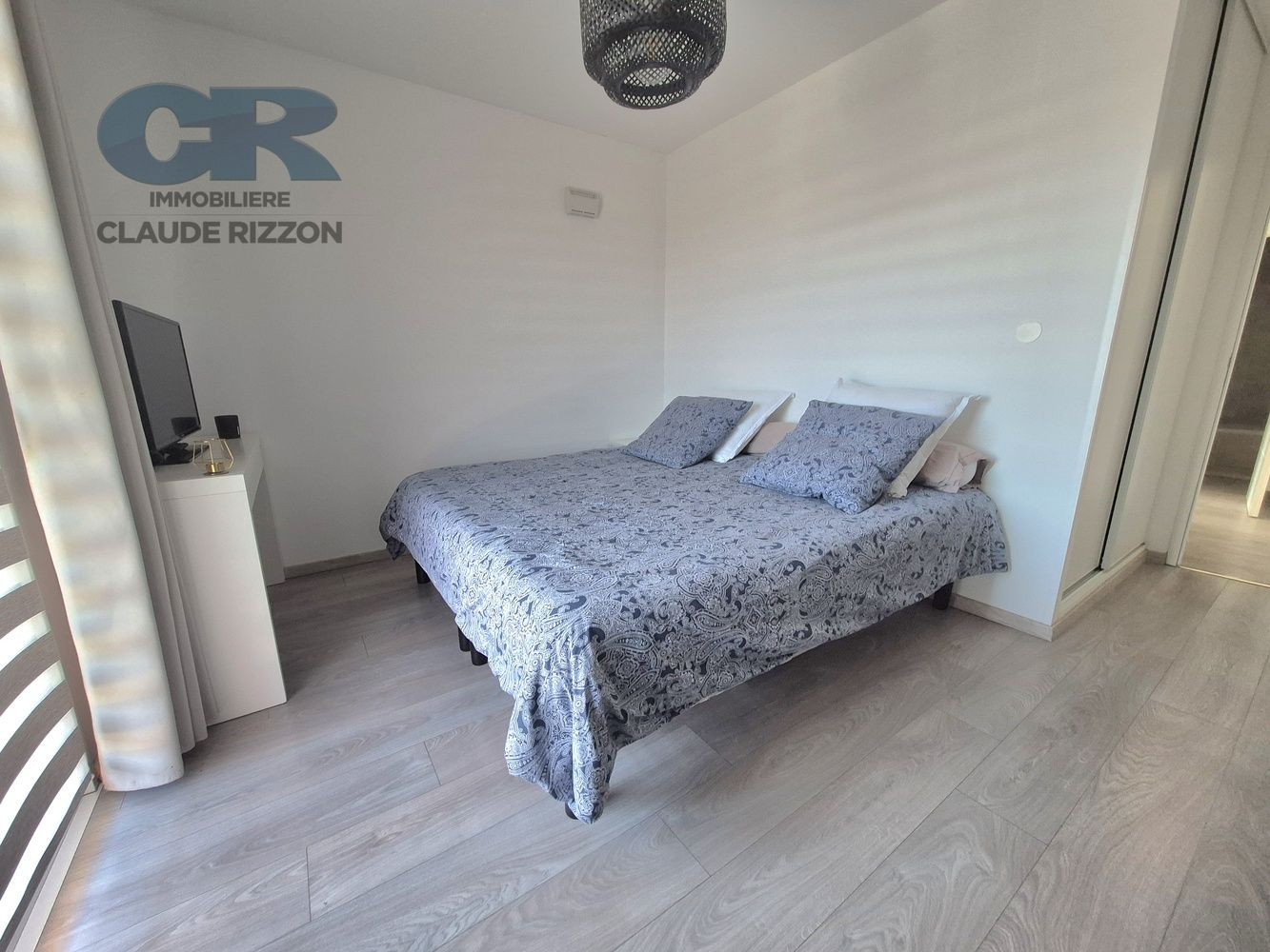 
                                                Vente
                                                 T5 ATTIQUE YUTZ