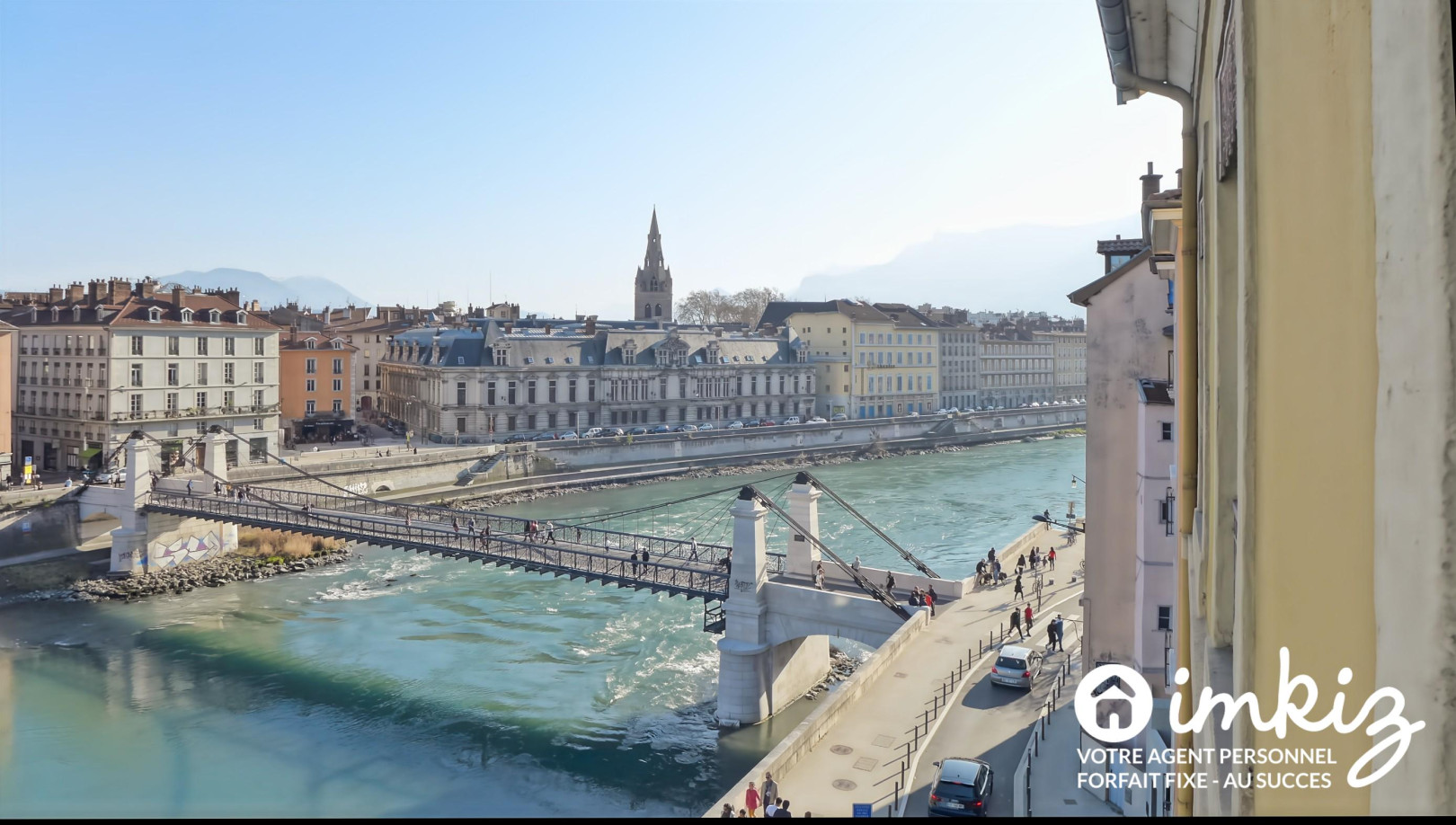 
                                                Vente
                                                 T5 de 89m² - immeuble classé avec vue Belledonne