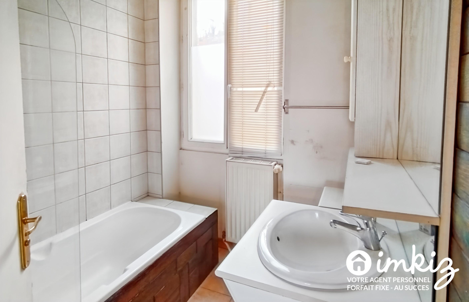 
                                                Vente
                                                 T5 de 89m² - immeuble classé avec vue Belledonne