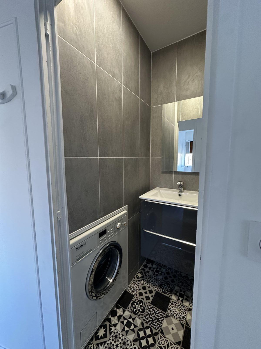 
                                                Location
                                                 T5 meublé à louer 94320 Thiais quartier scolaire